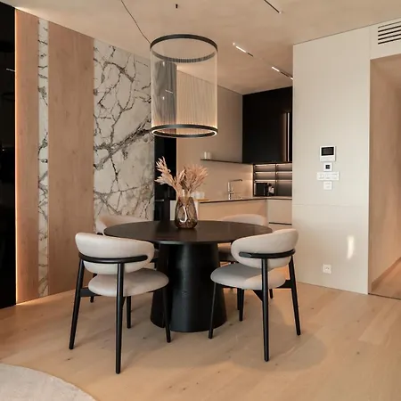 Ah Eurovea Prestige - Danube View 브라티슬라바