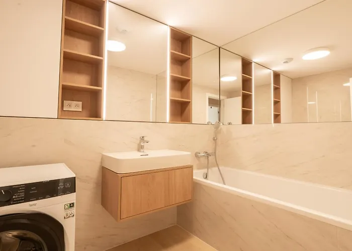 Apartment Ah Eurovea Prestige - Danube View Bratislava